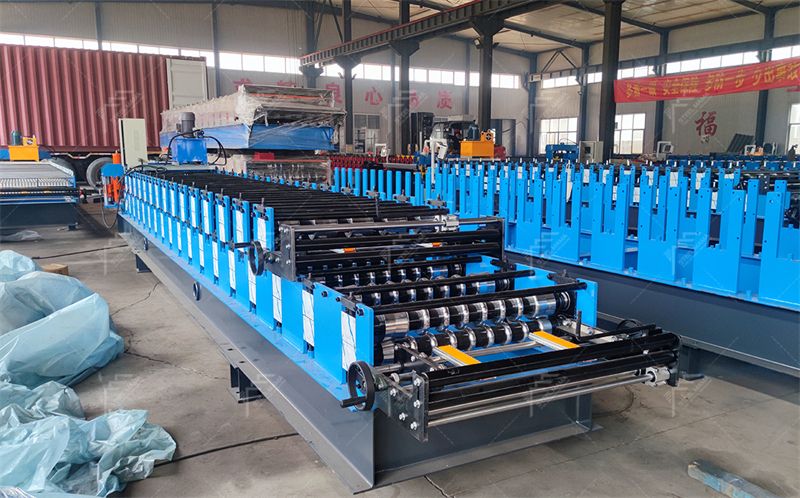 m&aacute;quina de formaci&oacute;n de techado de capa