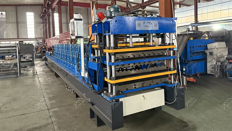 M&aacute;quina de techo corrugado