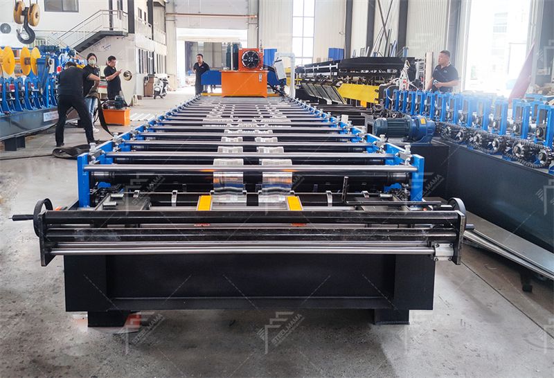 m&aacute;quina trapezoidal de formaci&oacute;n de l&aacute;minas 