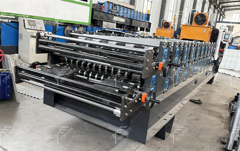 M&aacute;quina de doble capa de techo galvanizado
