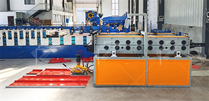 m&aacute;quina de costura alzada con cierre a presi&oacute;n