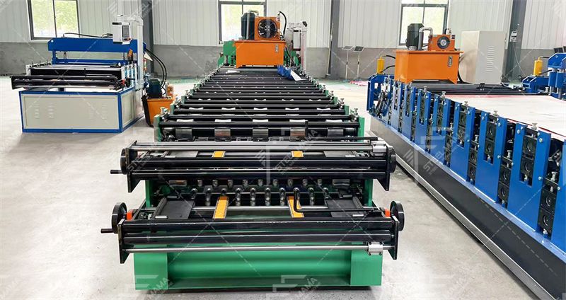 m&aacute;quina para fabricar techos de doble capa