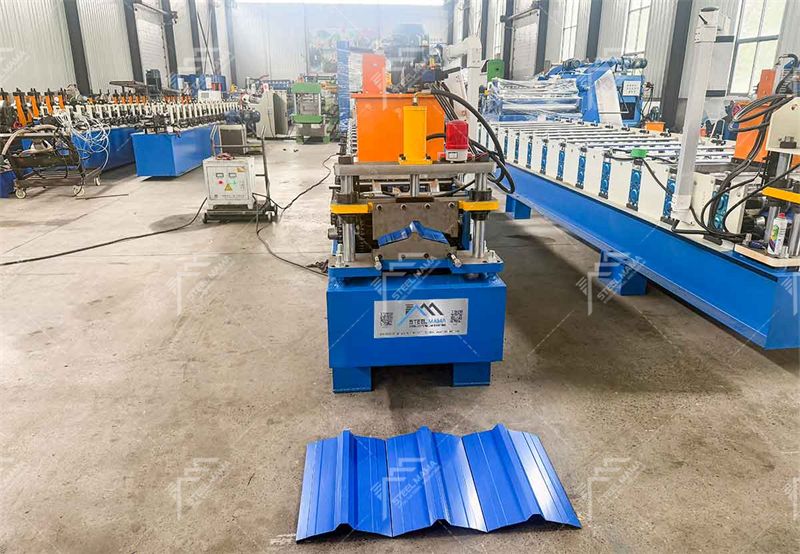 m&aacute;quina para fabricar cumbreras