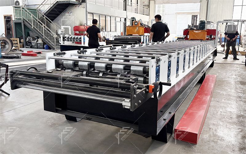 M&aacute;quina para fabricar l&aacute;minas para techos IBR