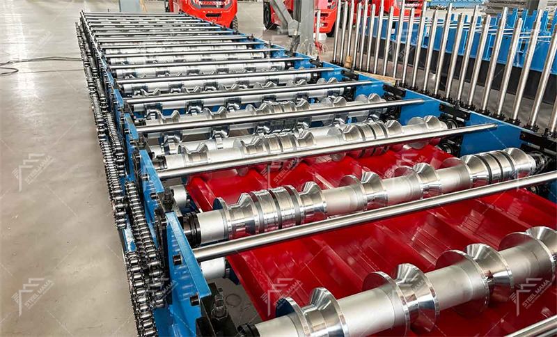 m&aacute;quina de trabajo en fr&iacute;o de l&aacute;minas de acero para techos IBR