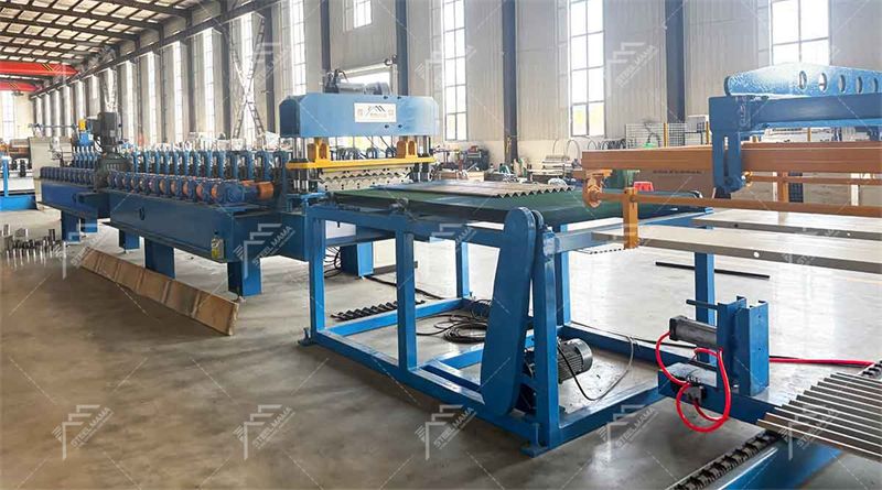 M&aacute;quina perfiladora de l&aacute;minas de techo corrugado