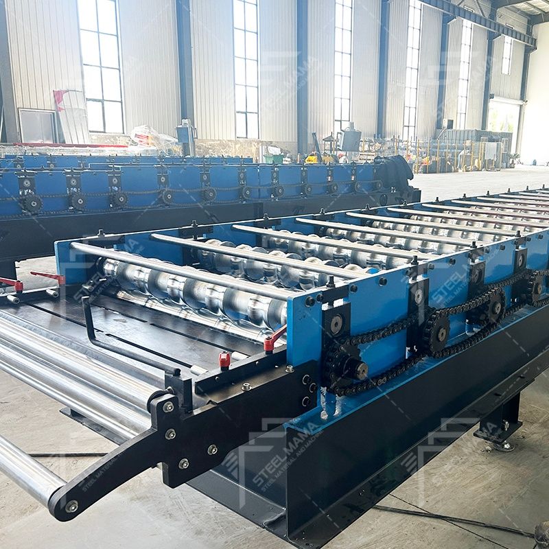Máquina perfiladora de láminas de techo de tejas de perfil de acero galvanizado popular de Bolivia 815