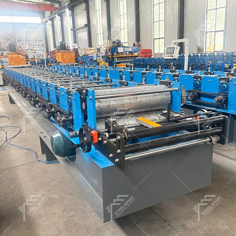 Máquina formadora de rollos de láminas de techo con bloqueo automático Steelmama 400 de alto rendimiento para Ghana