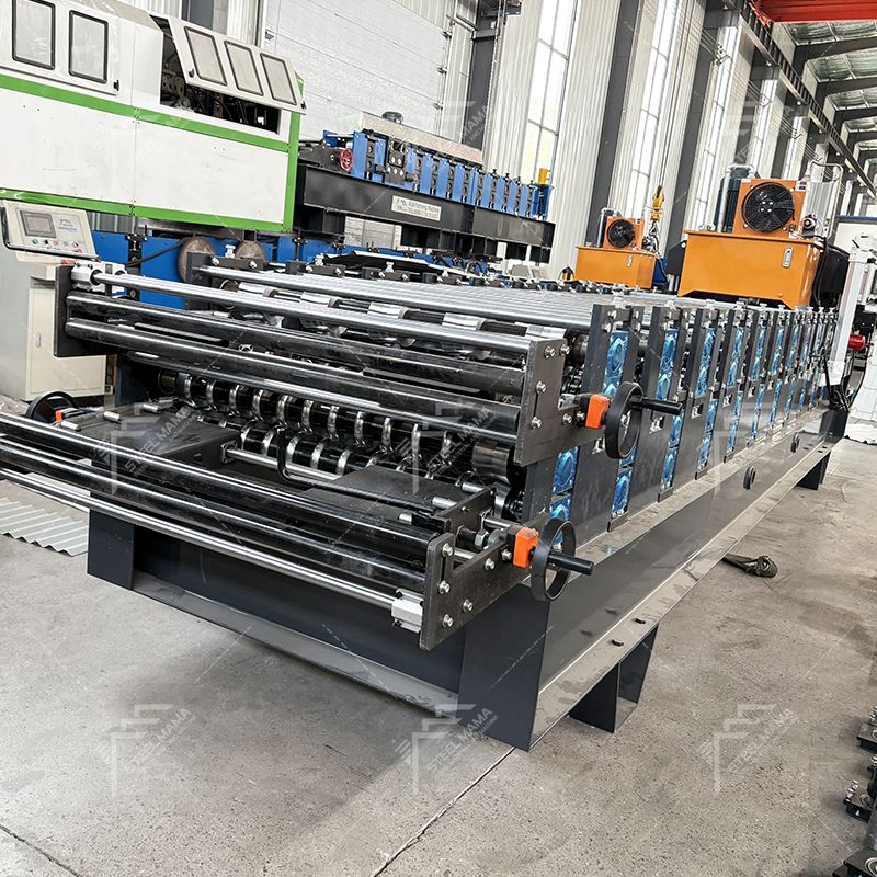 Máquina para fabricar tejas de metal galvanizado 820 y láminas de techo corrugadas 820 para Bolivia