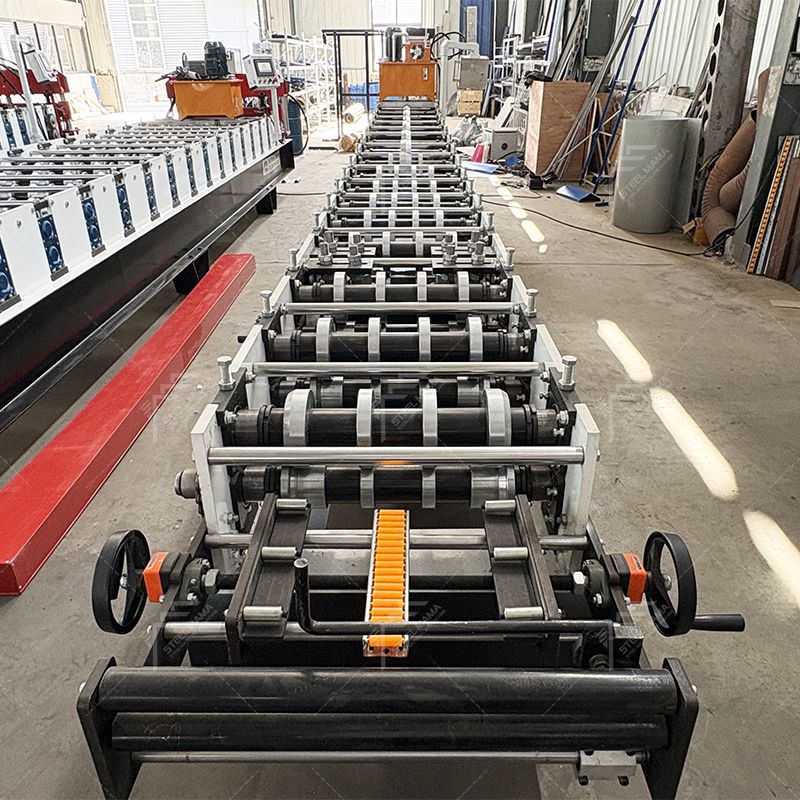 Máquina para fabricar láminas de techo con tapa de cumbrera de metal de primera calidad popular en Sudáfrica