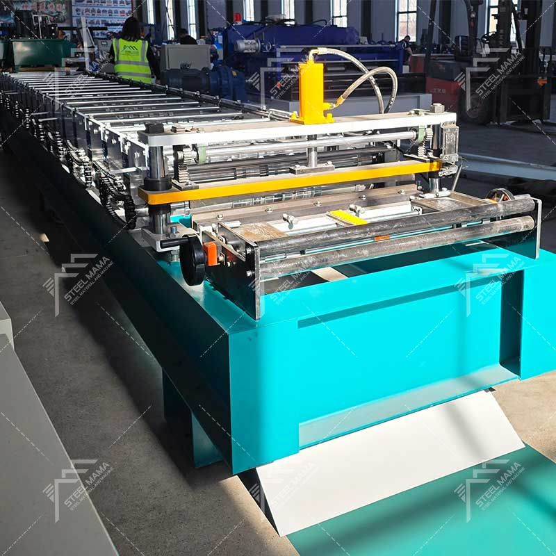 Steelmama Sri Lanka Popular máquina formadora de rollos de láminas para techos trapezoidales 774 de alto rendimiento