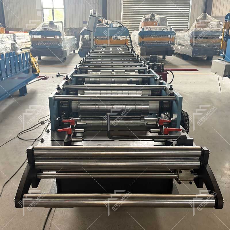 Tailandia Material de construcción de construcción popular Metal Color Acero 310 Autobloqueo Hoja de techo Máquina formadora de rollos Precio