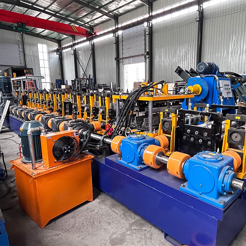 Máquina formadora de rollos de correas CZ de intercambio automático completo de alto nivel popular de Bolivia