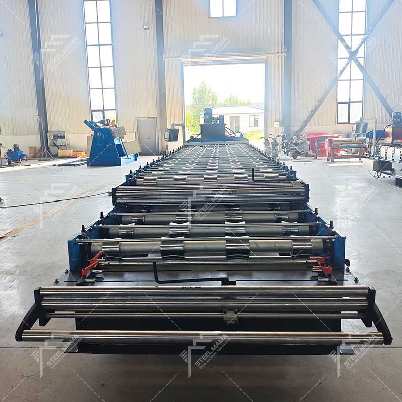 Máquina perfiladora de paneles de techo doble TR4 y TR5 de alto rendimiento Steelmama para Perú