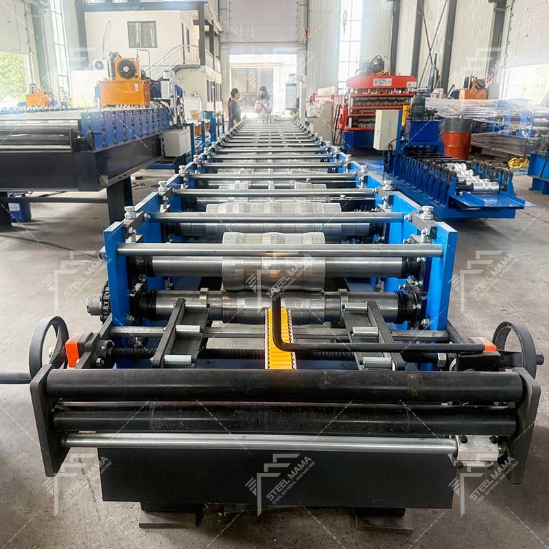 Máquina formadora de rollos de hojas de paneles de techo con bloqueo automático, popular, de Steelmama America