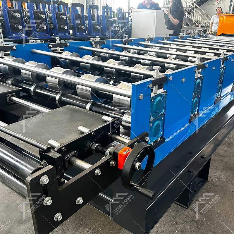 Máquina formadora de rollos de láminas para techos trapezoidales de acero galvanizado popular de Camerún color 840