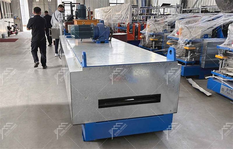 Proveedor de m&aacute;quina formadora de rollos con costura alzada 