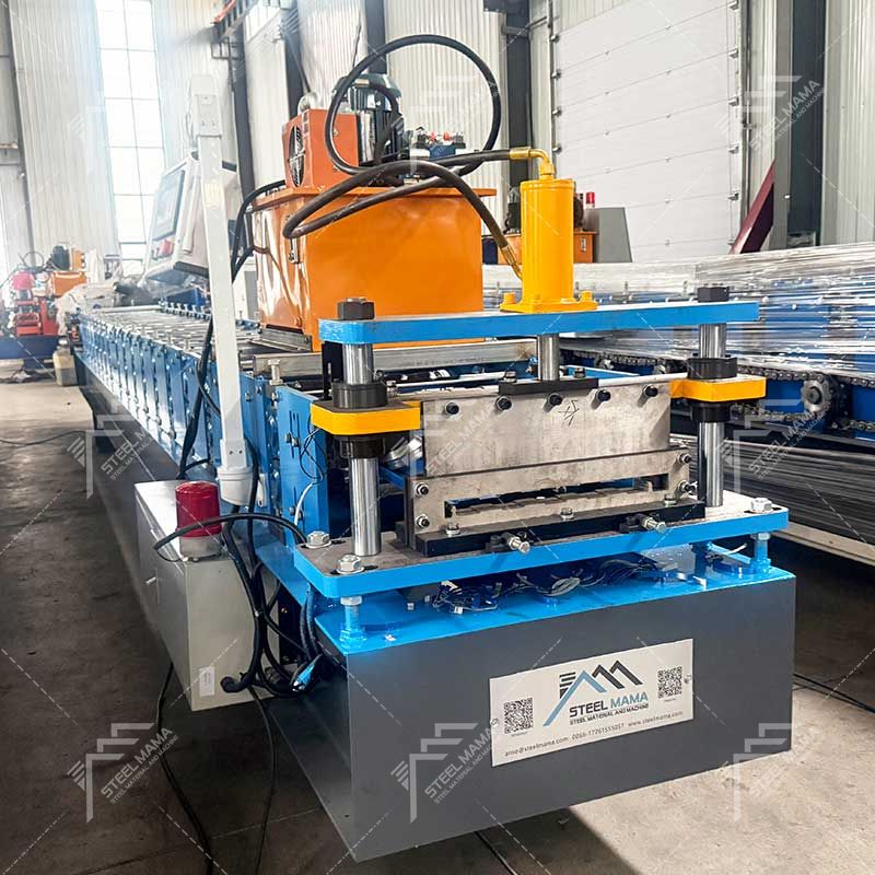 Máquina formadora de rollos de láminas de techo con bloqueo automático Steelmama 400 de alto rendimiento para Ghana